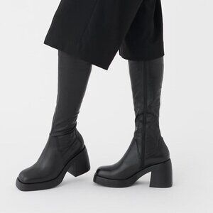 SOLD Vagabond Brooke Knee High Platform Boot